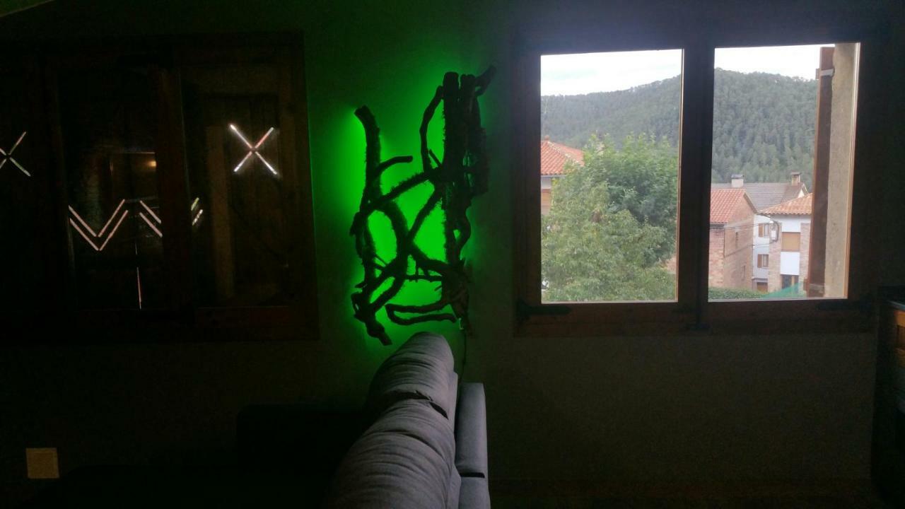 Appartement Piso Diseno Rustico 4 Plazas Con Vistas à Borredá Extérieur photo